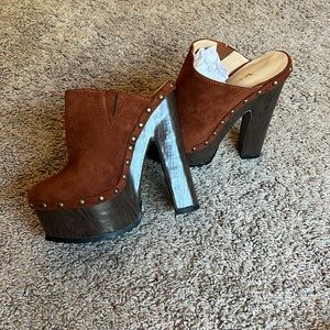 Women Studs Block Chunky High Heels Platform Mules Round Toe